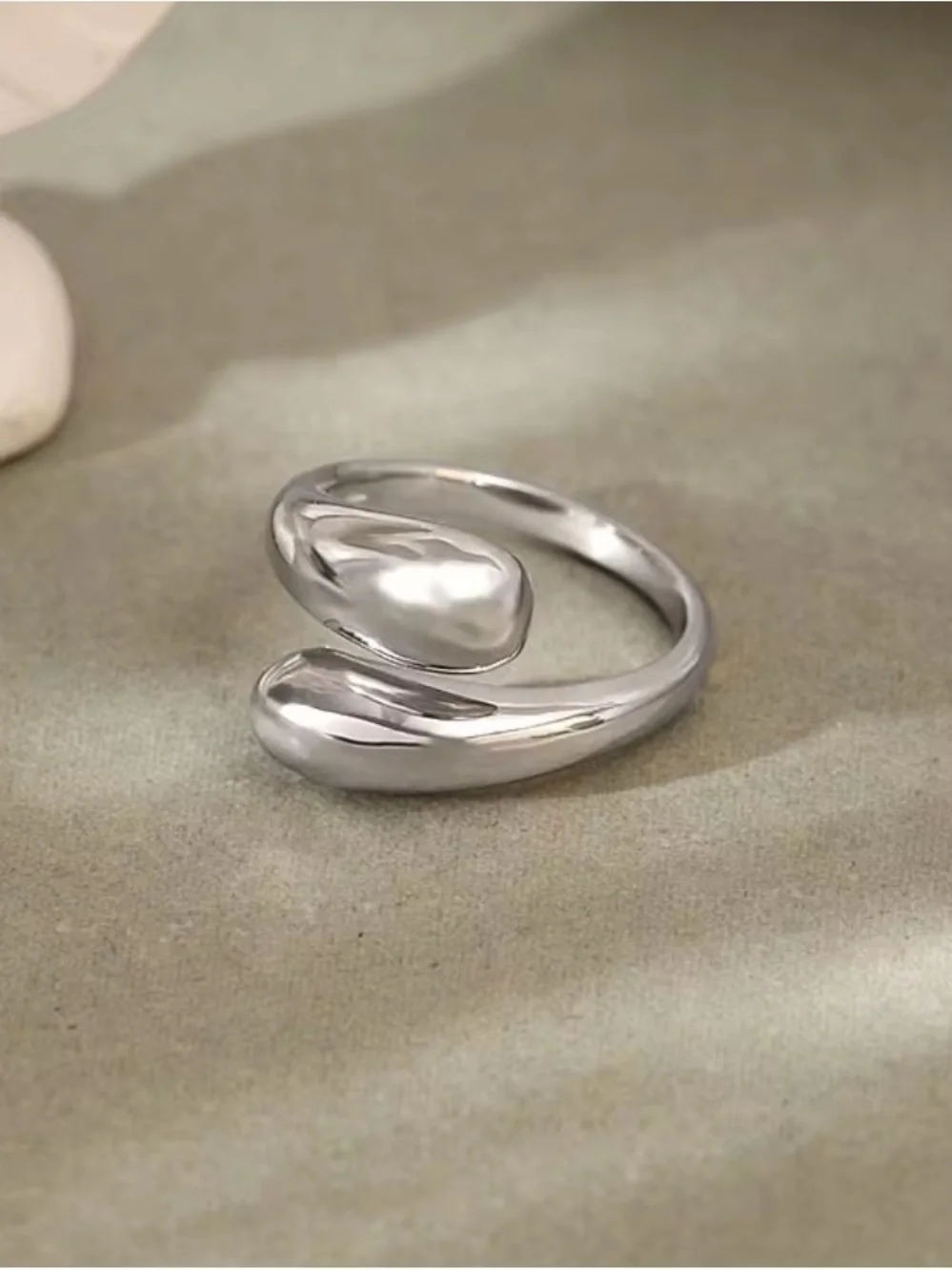 Silver Modern Chunky Sculpted Open Ring in Silver